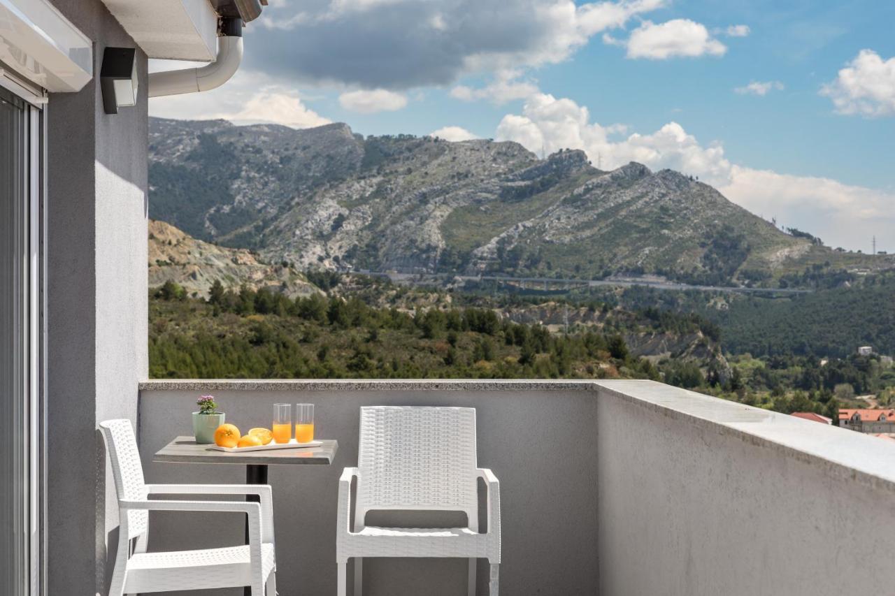 Apartments Villa Salona Sky Екстериор снимка