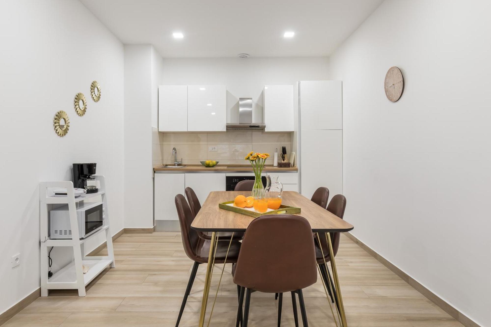 Apartments Villa Salona Sky Стая снимка