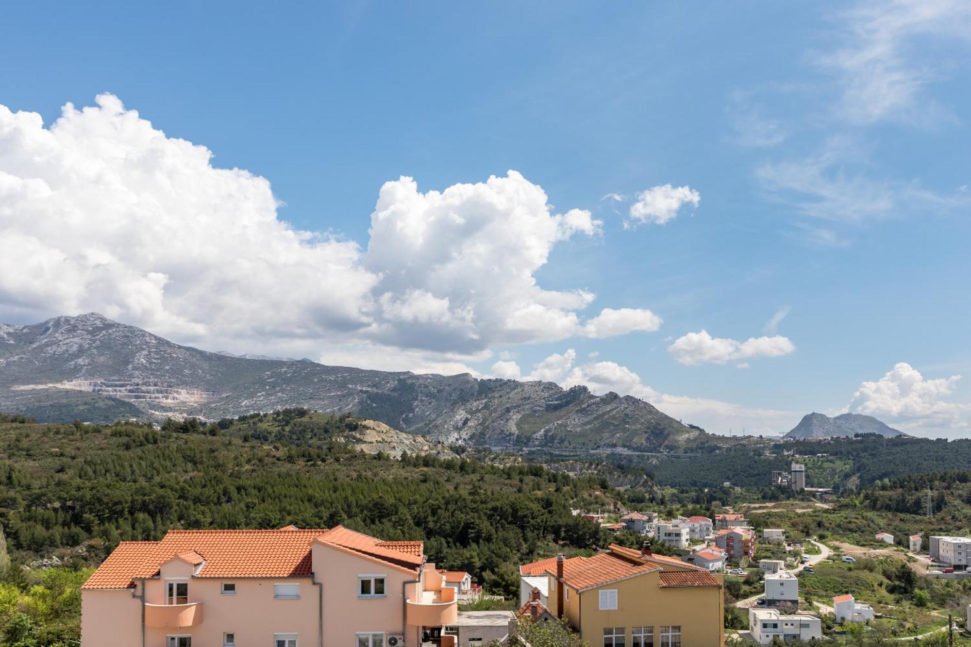 Apartments Villa Salona Sky Стая снимка