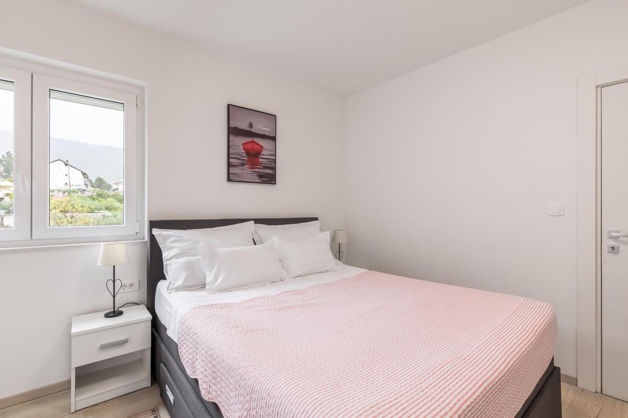 Apartments Villa Salona Sky Стая снимка